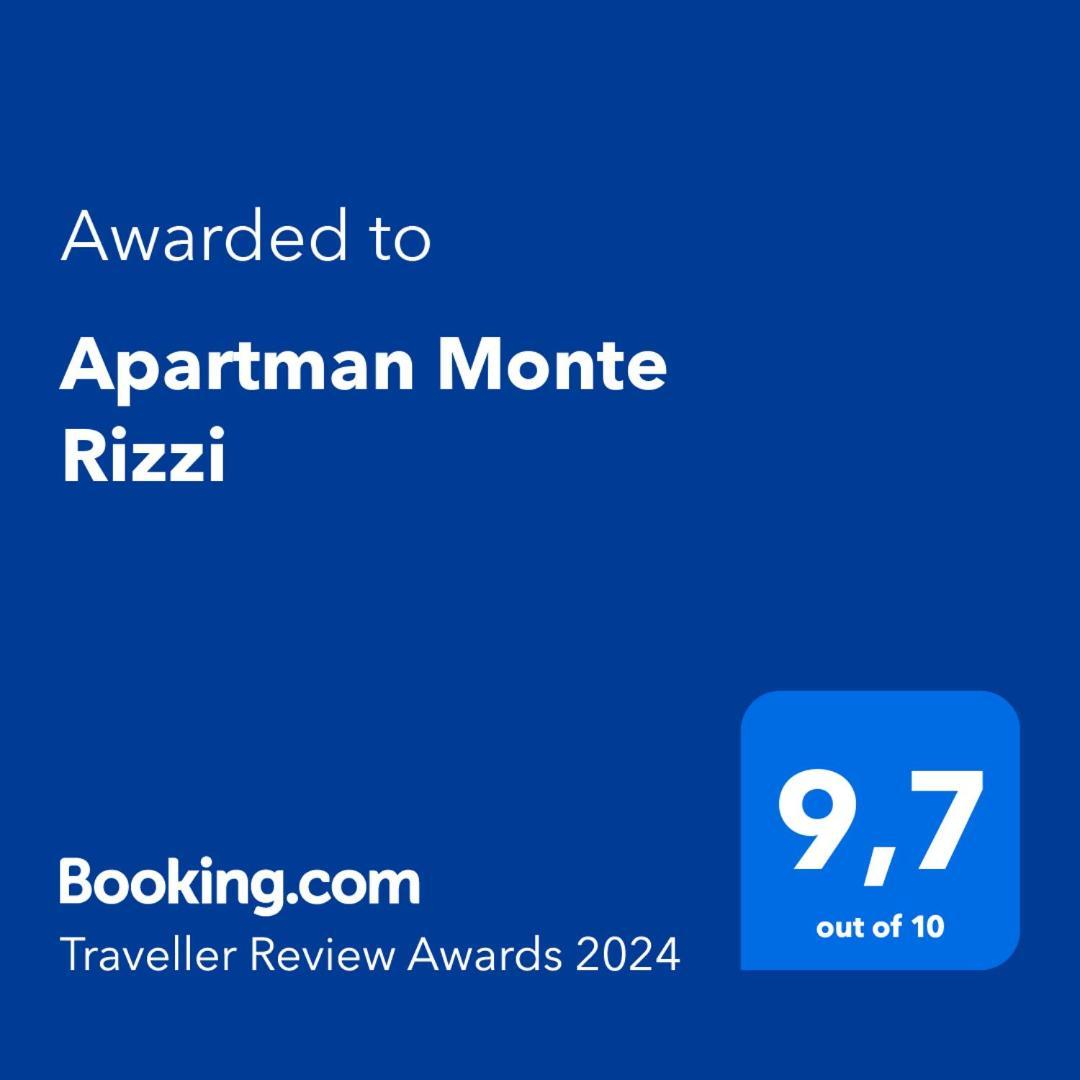 プーラApartman Monte Rizziアパートメント エクステリア 写真